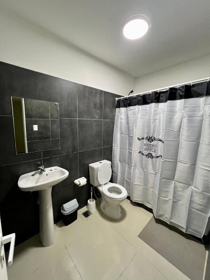 Black Star Art Hostel Neuquén Εξωτερικό φωτογραφία