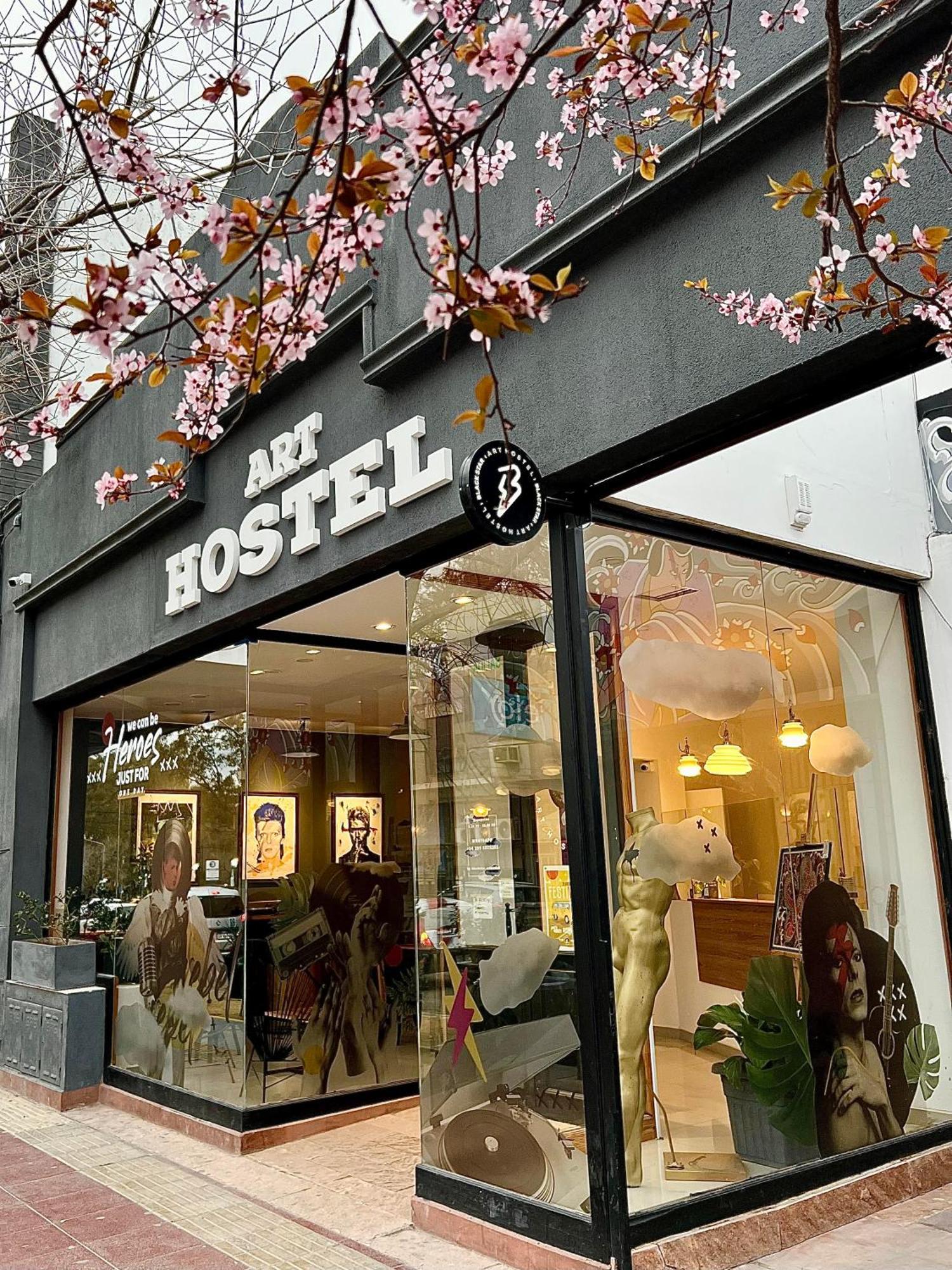 Black Star Art Hostel Neuquén Εξωτερικό φωτογραφία